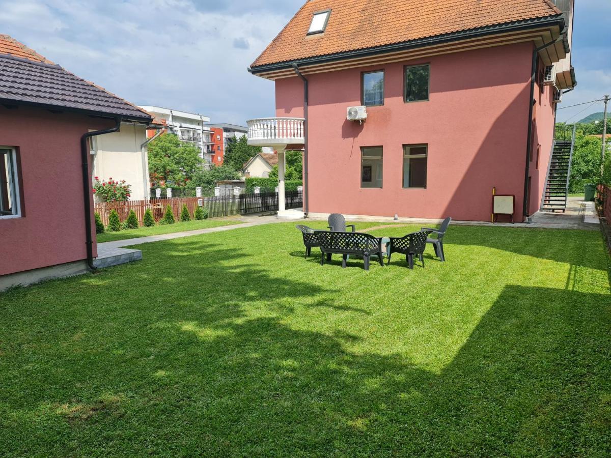 Aleks Sobe Hotel Banja Koviljaca Bagian luar foto